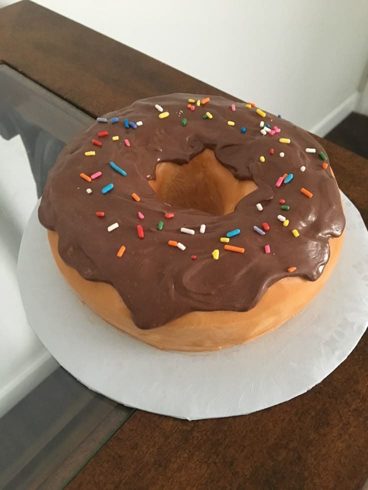 Doughnut Cake